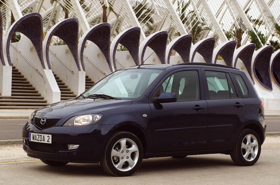  Mazda2 2002 года  (фото 56 из 113)
